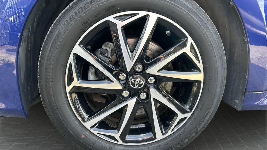 TOYOTA Yaris Yaris Hybrid 1.5 Comfort