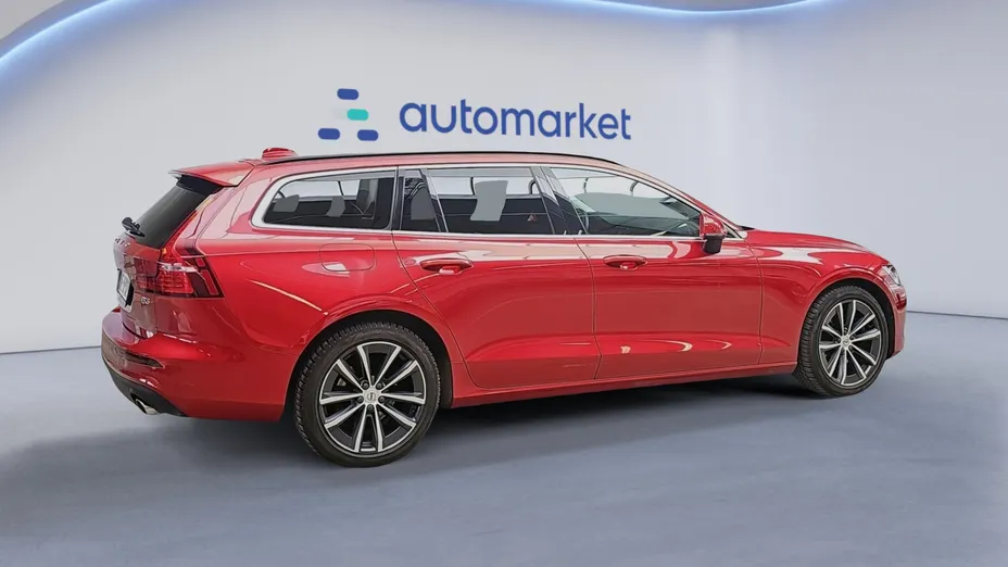 VOLVO V60 V60 B3 B Momentum aut