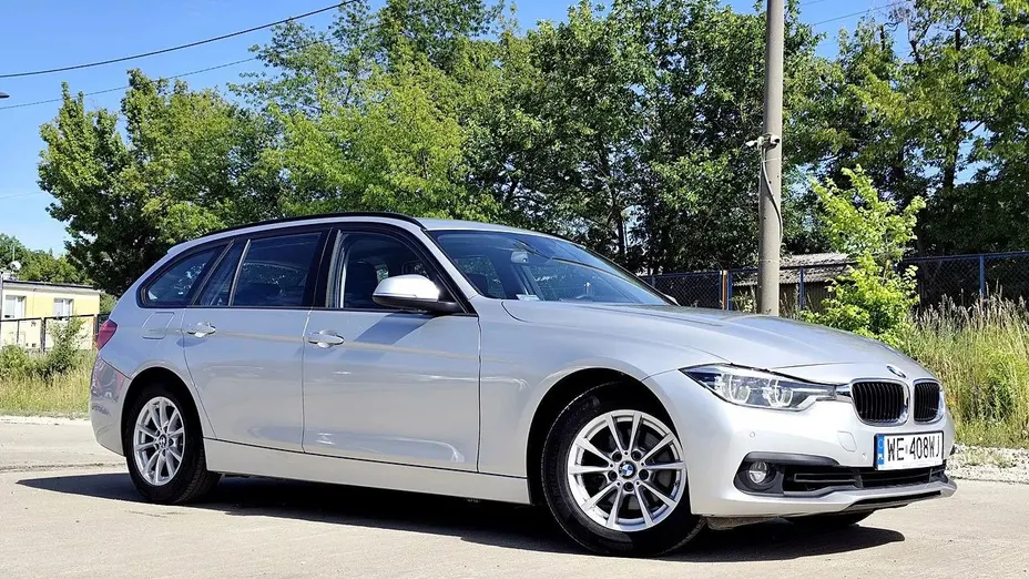BMW Seria 3 318i GPF Advantage aut