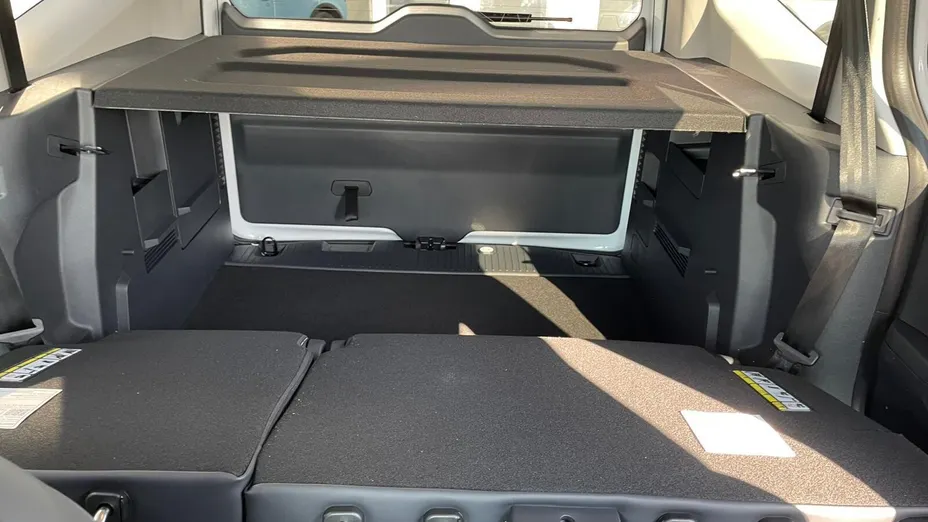 FORD Tourneo Courier Tourneo Courier 1.0 EcoBoost Active aut Nowy