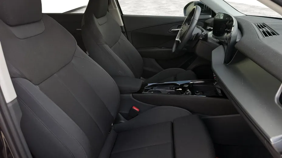 AUDI Q3 Q3 TFSI mHEV 110 kW S tronic
