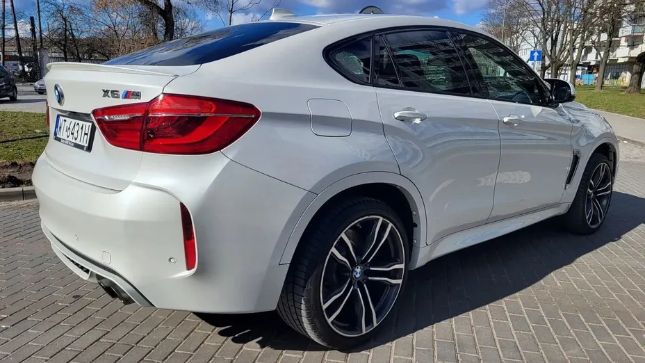 BMW X6 M -
