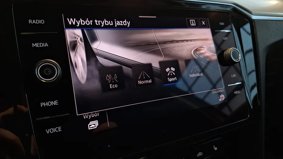 VOLKSWAGEN Passat Passat 2.0 TSI Elegance DSG