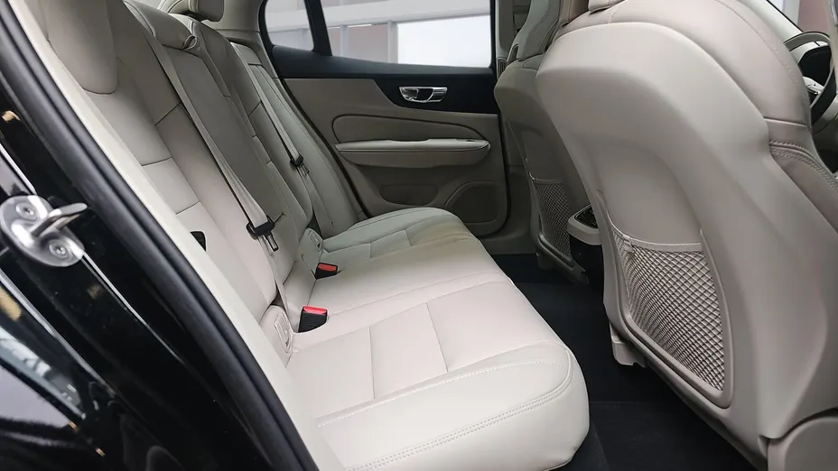 VOLVO S60 S60 B5 B AWD Ultimate Bright aut