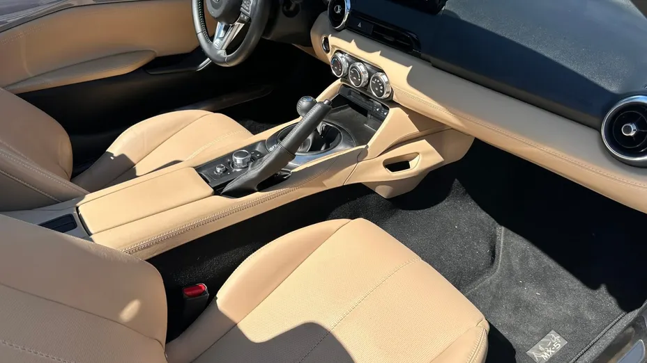 MAZDA MX-5 MX-5 1.5 Kazari