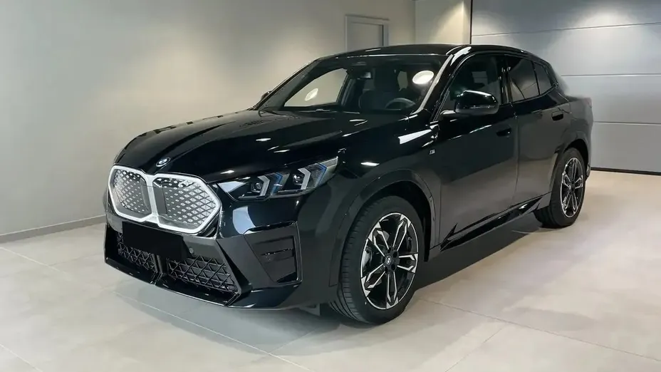 BMW iX2 -
