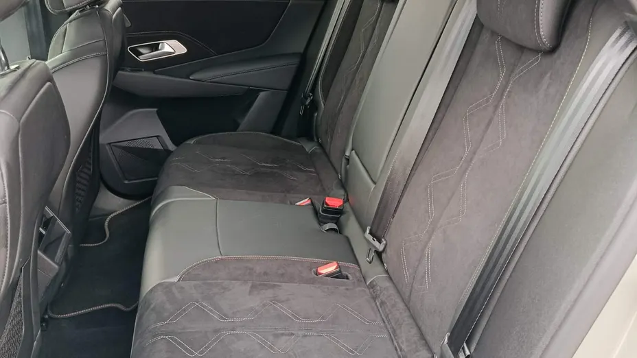 DS DS7 DS 7 1.5 BlueHDi Performance Line + aut