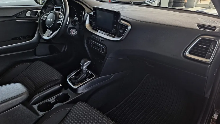 KIA Cee'd Ceed 1.5 T-GDI M DCT