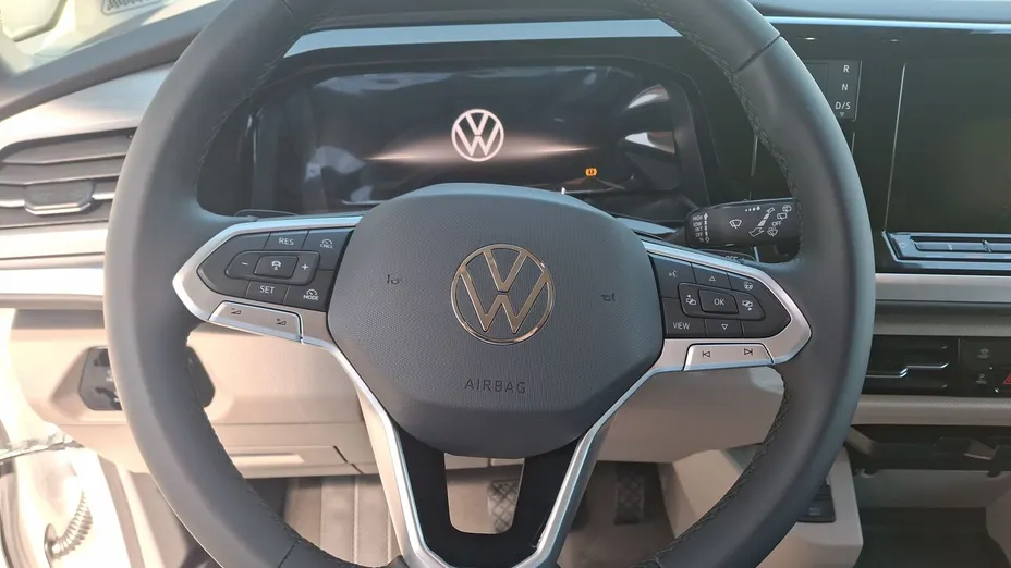 VOLKSWAGEN Multivan Multivan 2.0 TDI L2 Edition DSG Nowy