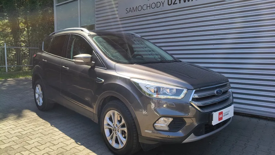FORD Kuga -
