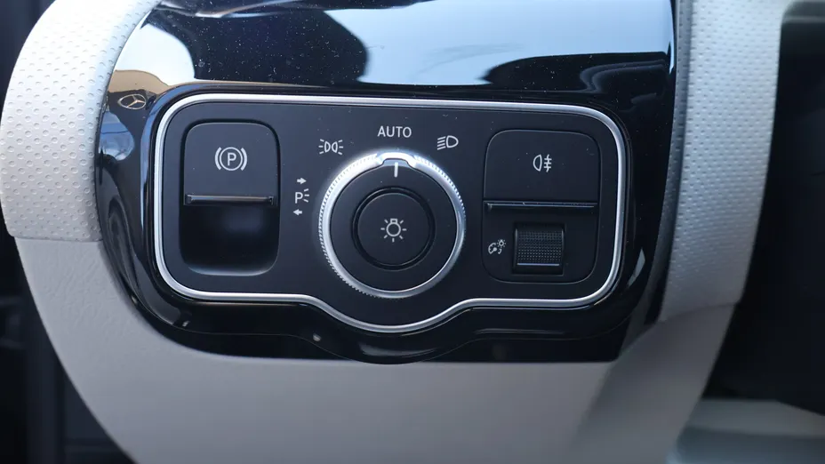 MERCEDES-BENZ A Klasa A 220 4-Matic Progressive 8G-DCT