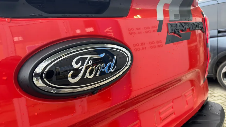 FORD Ranger Ranger 2.0 EcoBlue Bi-Turbo 4x4 DC Raptor aut Nowy