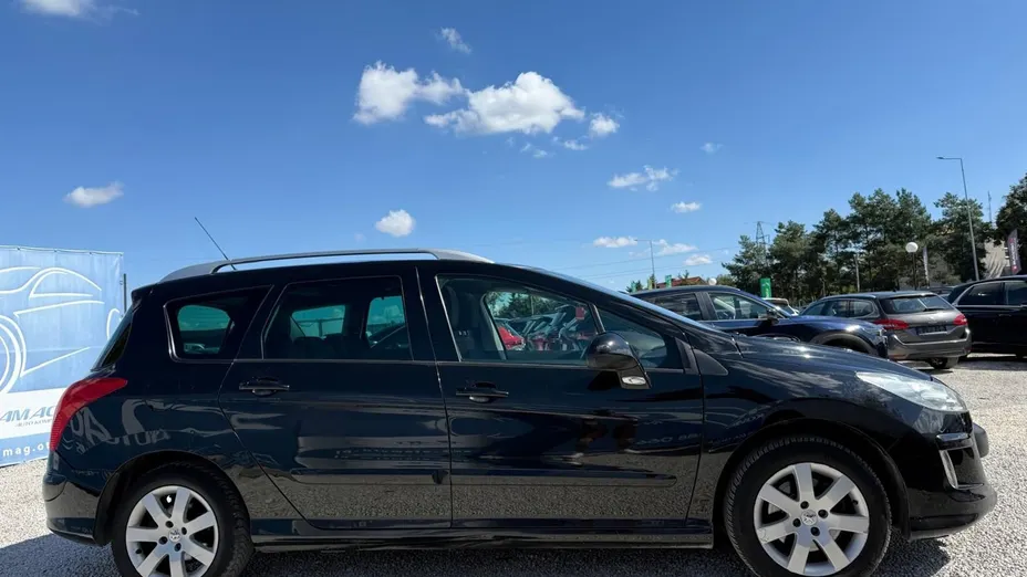 PEUGEOT 308 -
