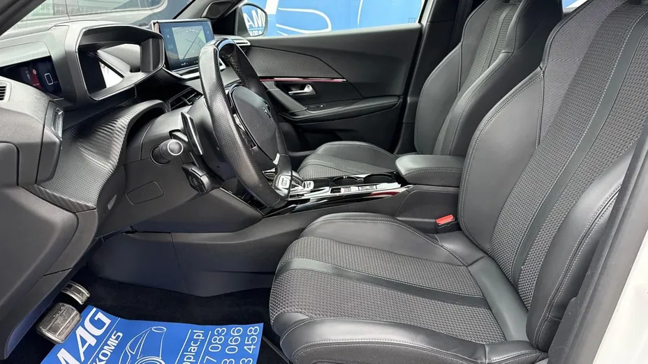 PEUGEOT 2008 -