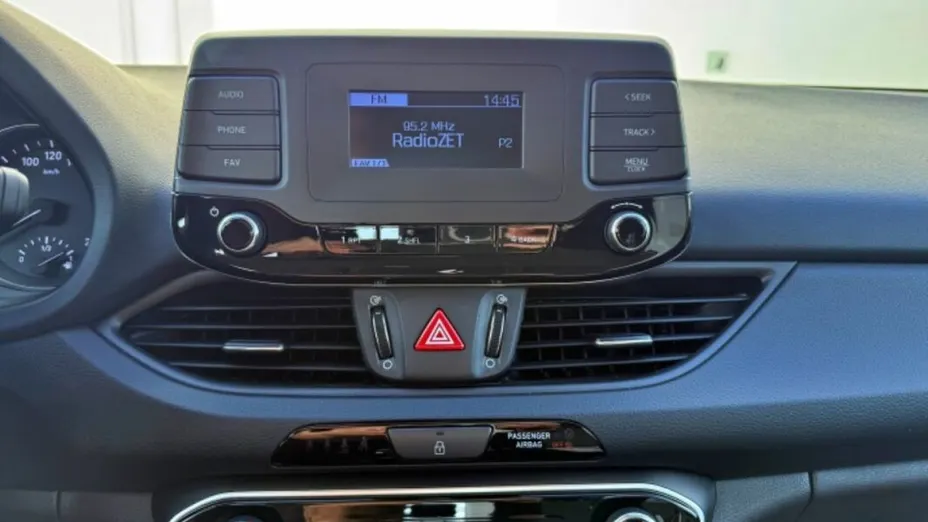 HYUNDAI i30 i30 1.0 T-GDI Modern