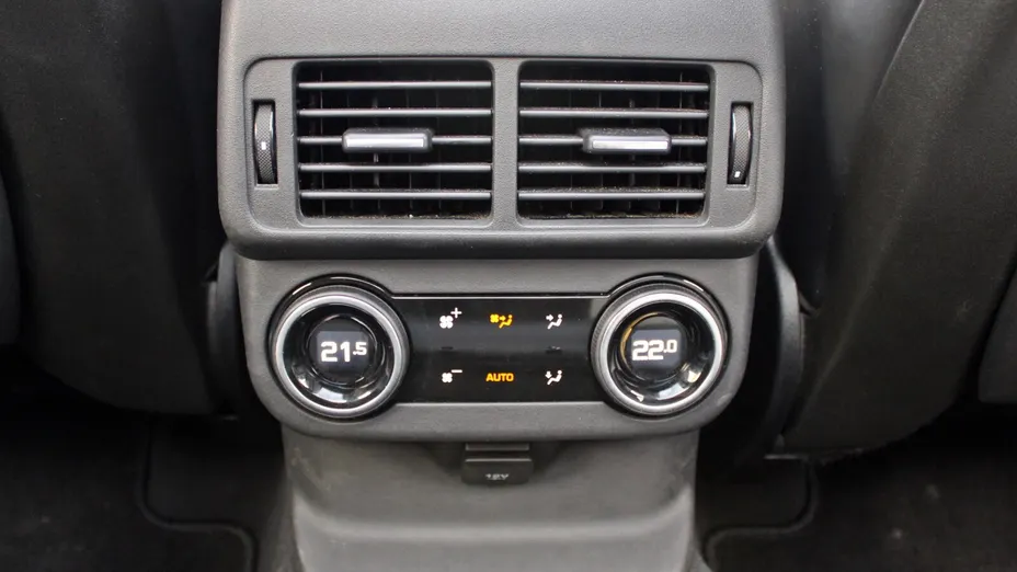 LAND ROVER Range Rover Velar Velar 2.0 SD4 R-Dynamic HSE