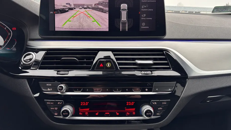 BMW Seria 5 530i xDrive GPF M Sport sport-aut