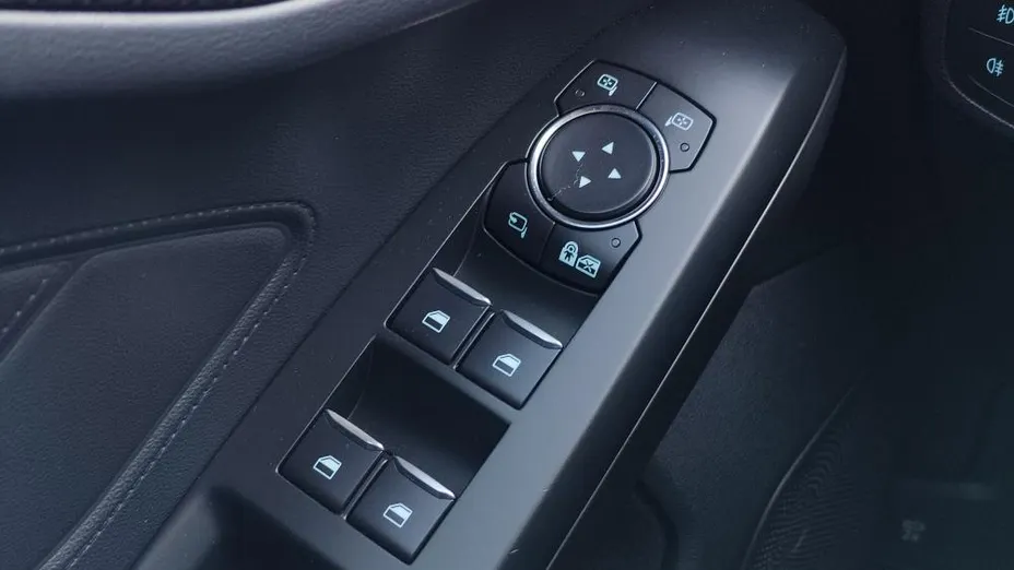 FORD Focus Focus 2.0 EcoBlue ST-Line aut