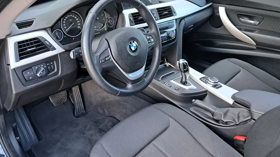 BMW Seria 3 Gran Turismo 318d aut