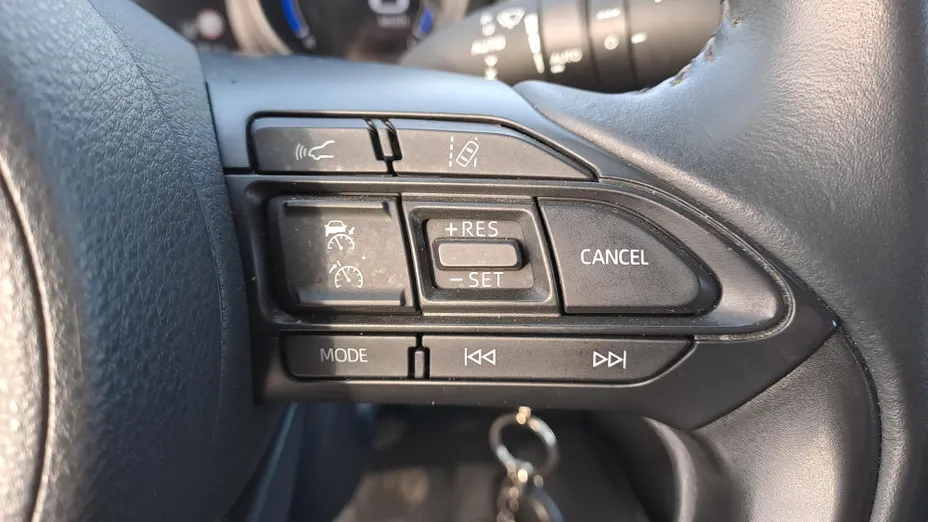 TOYOTA Yaris Yaris Hybrid 1.5 Comfort