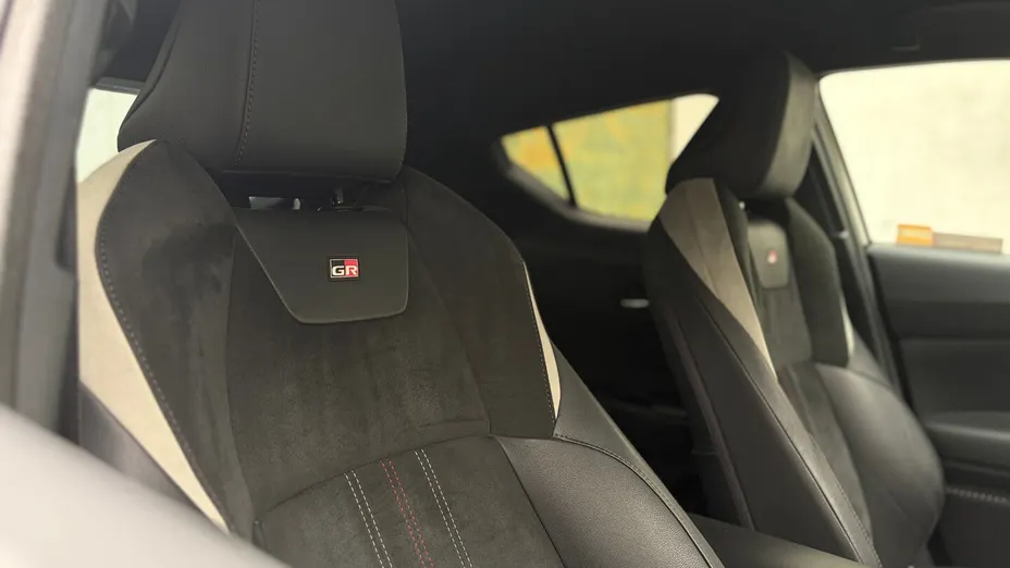 TOYOTA C-HR C-HR 1.8 Hybrid GPF GR Sport