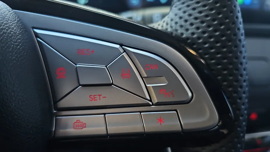 FORTHING T-Five T-Five 1.5 DVVT GDI DCT