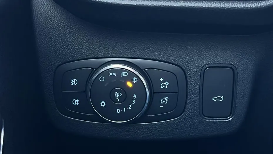 FORD Puma Puma 1.0 EcoBoost mHEV Titanium