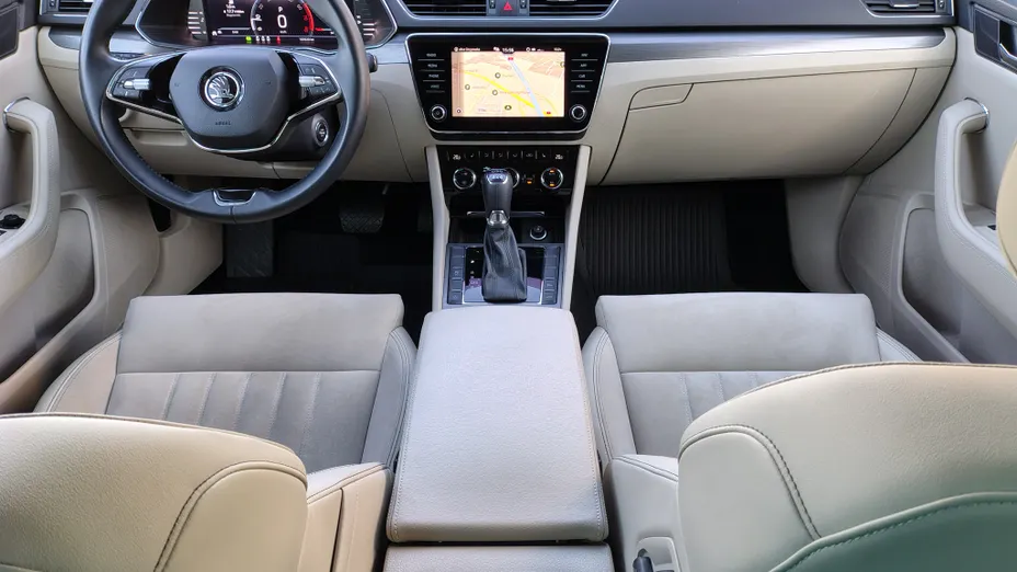 SKODA Superb Superb 2.0 TSI 4x4 Style DSG