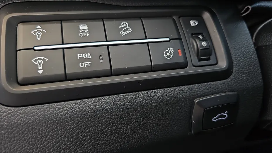 KGM / SSANGYONG Tivoli Tivoli 1.5 T-GDI Adventure aut