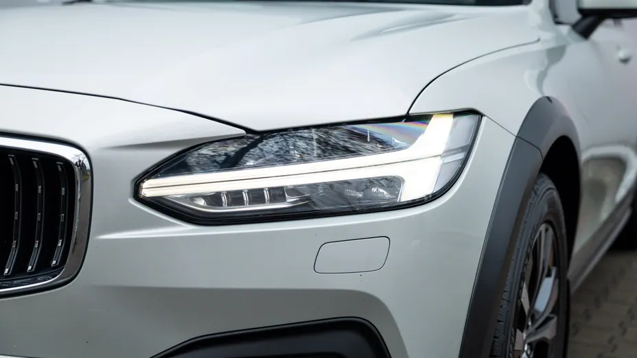 VOLVO V90 V90 CC B4 D AWD Pro aut