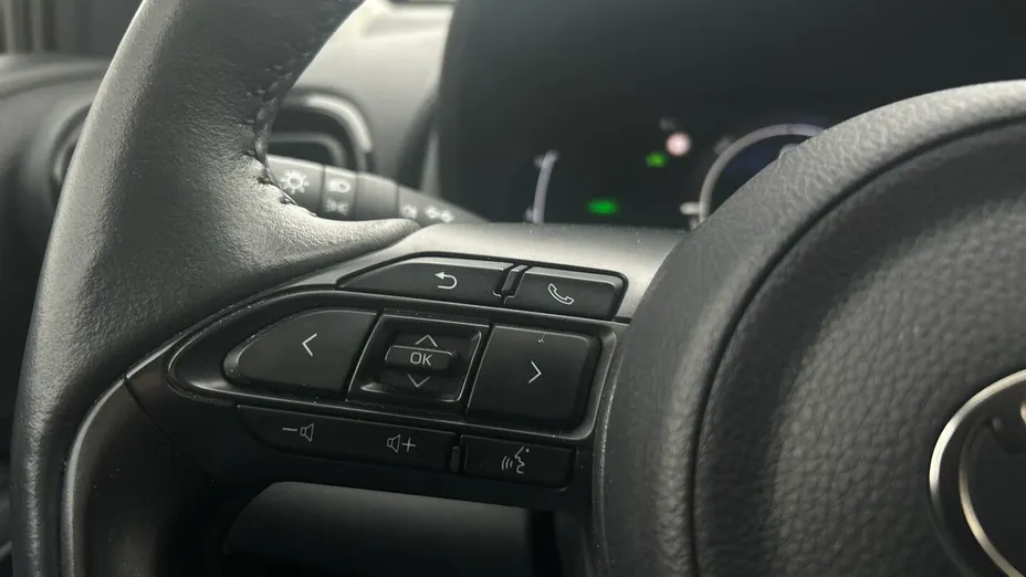 TOYOTA Yaris Yaris Hybrid 1.5 Style