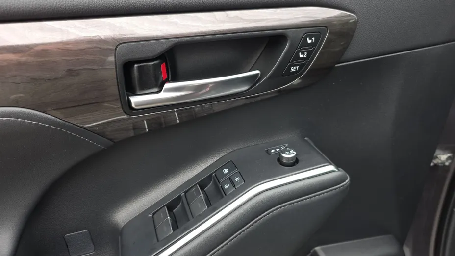 TOYOTA Highlander Highlander 2.5 Hybrid Executive