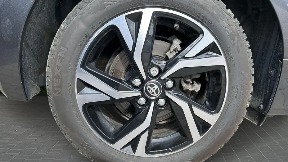 TOYOTA Yaris Yaris Hybrid 1.5 Style