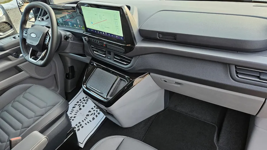 FORD Tourneo Custom Tourneo Custom 2.0 EcoBlue 320 AWD L2 Titanium aut