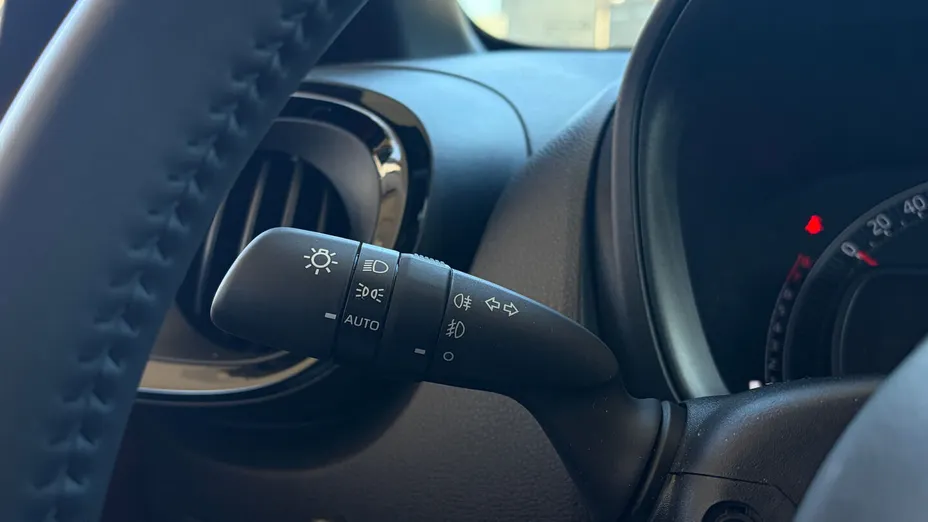 TOYOTA Aygo X Aygo X 1.0 VVT-i Executive CVT