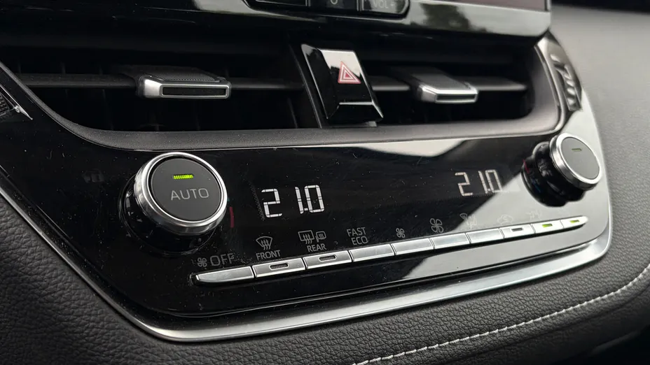 TOYOTA Corolla Corolla 1.8 Hybrid Comfort