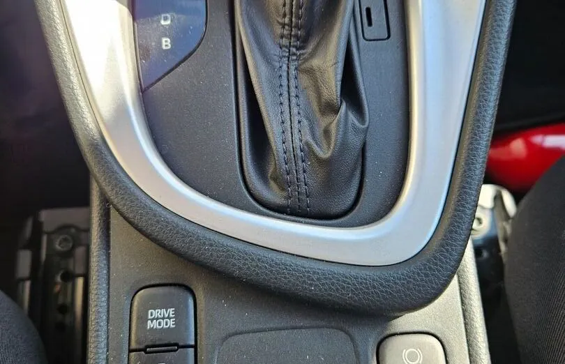 TOYOTA Yaris Yaris Hybrid 1.5 Comfort