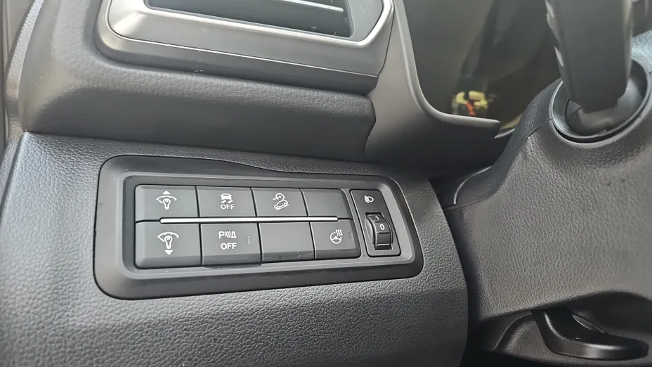 KGM / SSANGYONG Tivoli Tivoli 1.5 T-GDI Adventure aut