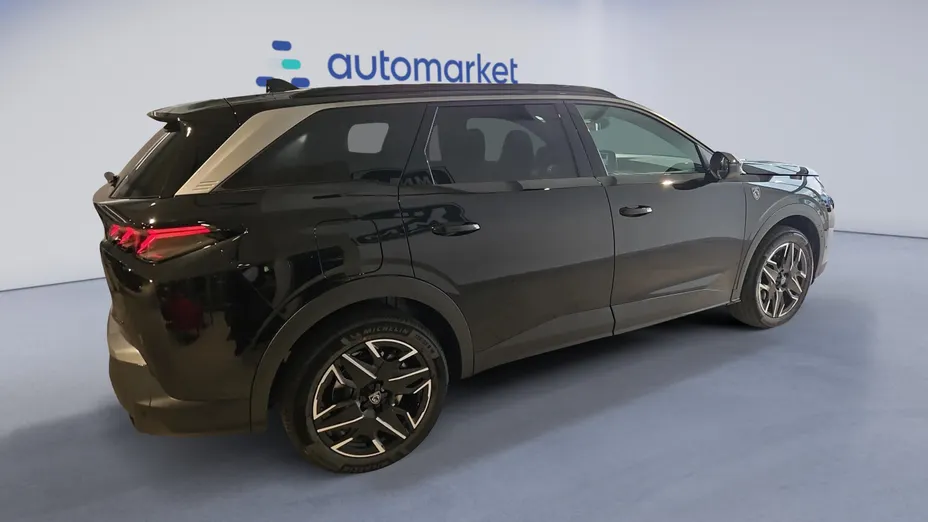 PEUGEOT 5008 5008 1.2 PureTech mHEV GT Exclusive S&S e-DCS6 Nowy