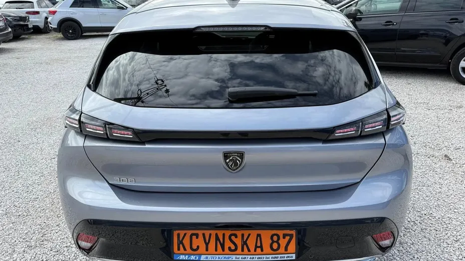 PEUGEOT 308 -