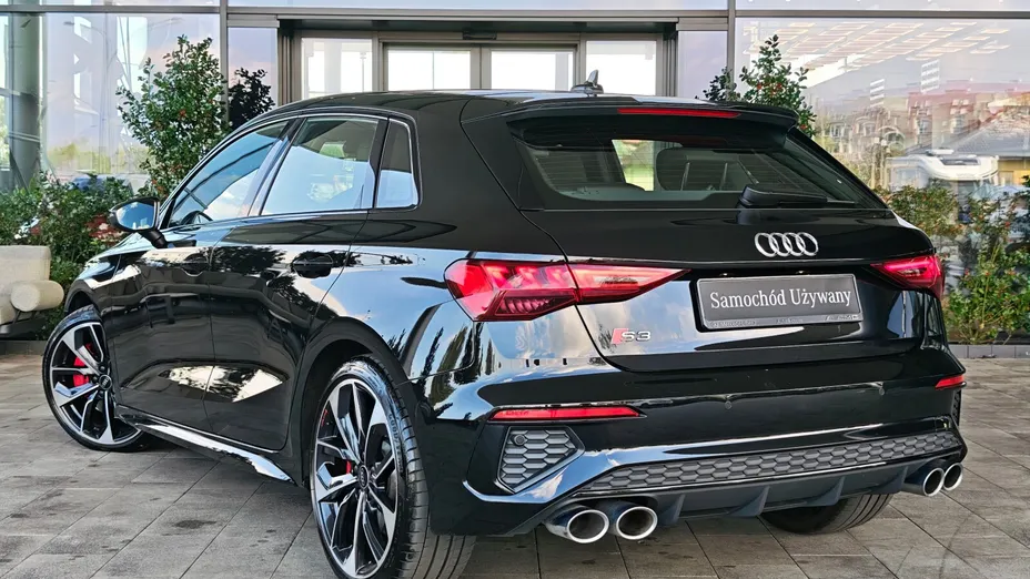 AUDI S3 Sportback -