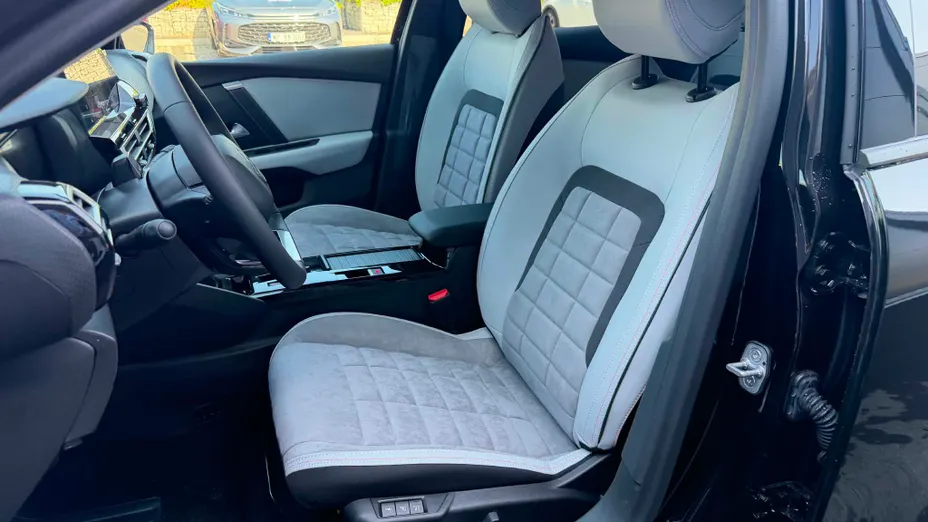 CITROEN C4 X C4 X 1.2 mHEV Max eDCT6 Nowy