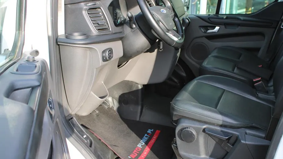 FORD Transit Custom Transit Custom Kombi 340 L2H1 Trend