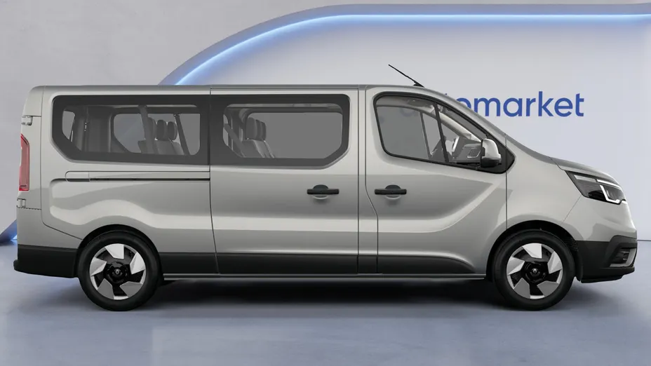RENAULT Trafic Trafic Kombi 2.0 Blue dCi L2 Equilibre aut Nowy