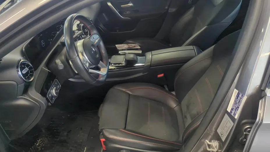 MERCEDES-BENZ A Klasa A 200 AMG Line 7G-DCT