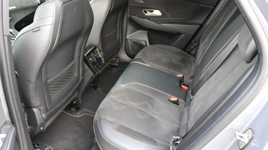 DS DS7 DS 7 2.0 BlueHDi Performance Line + aut