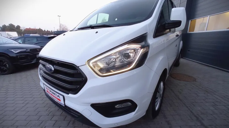 FORD Transit Custom Transit Custom Kombi 320 L2H1 Trend