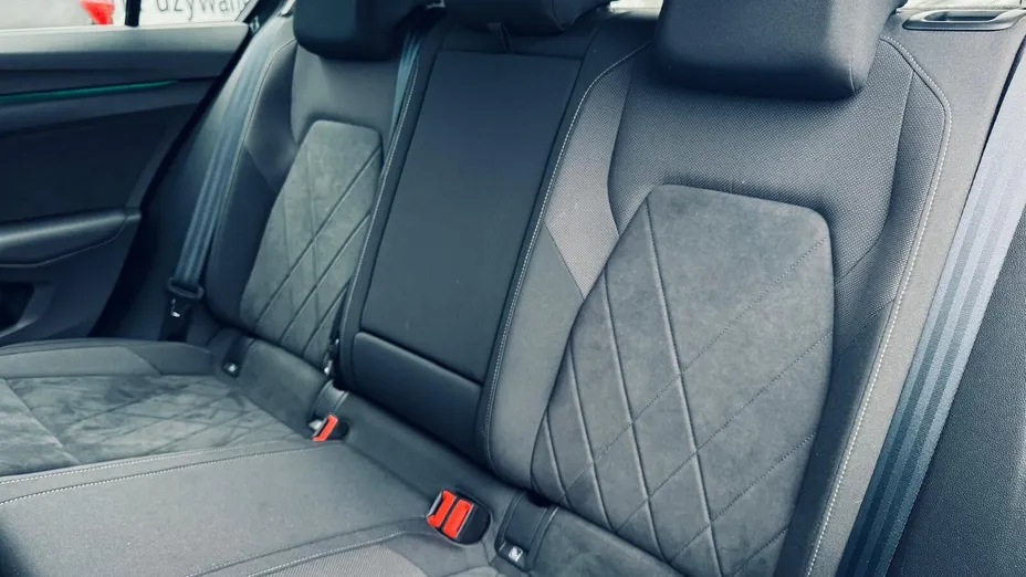 VOLKSWAGEN Golf Golf VIII 1.5 eTSI EVO Style DSG