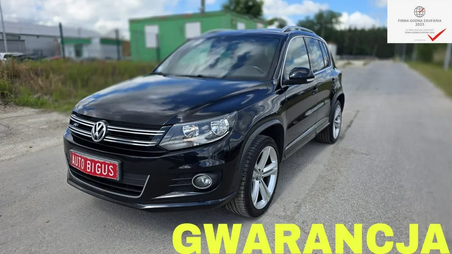 VOLKSWAGEN Tiguan -