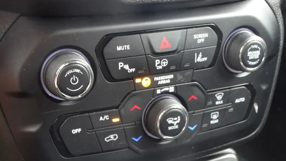 JEEP Renegade -